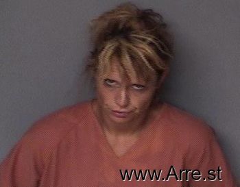 Danielle Janette Dalton Mugshot