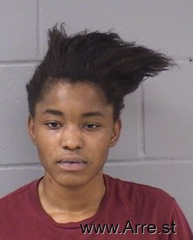 Infiniti Malieka Holden Mugshot