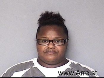 Jasmin Daylyn Allen-lewis Mugshot