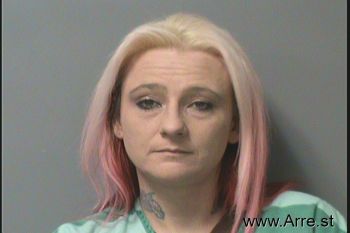 Laura  Anderson Mugshot