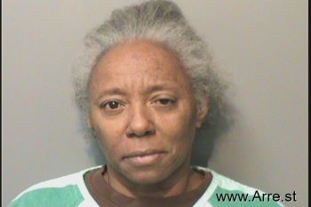 Nicole Darlene Robbins Mugshot