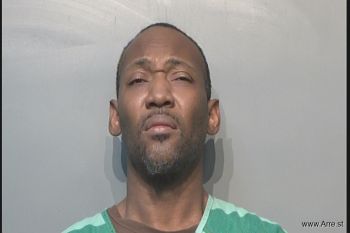 Reginal Renada Davis Mugshot