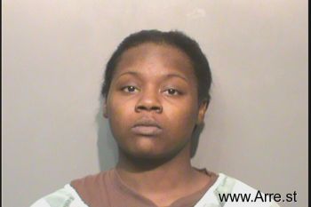 Shaniqua Ta`shae Gully Mugshot