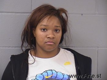 Shanelle  Madlock Mugshot