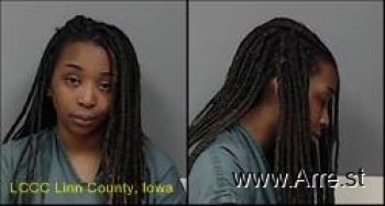 Shavia Kayreatha Mays Mugshot