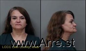 Shirley Ann Hills Mugshot