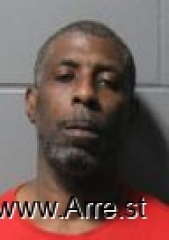 Travis Tavarus Syntel Moore Mugshot