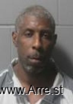 Travis Tavarus Syntel Moore Mugshot