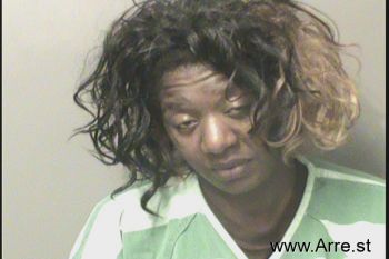 Tyneisha Renee Simpson Mugshot