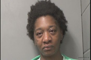 Tyneisha Renee Simpson Mugshot