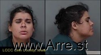 Tara Marie Elizabeth Henderson Mugshot