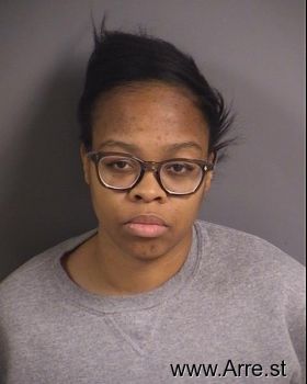 Tiara Tresure Woods Mugshot