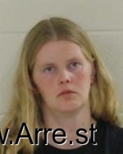Beth Holmgaard Arrest