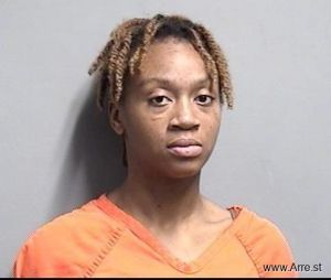 Nia Chestnut Arrest Mugshot