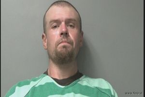 Travis Summers Arrest