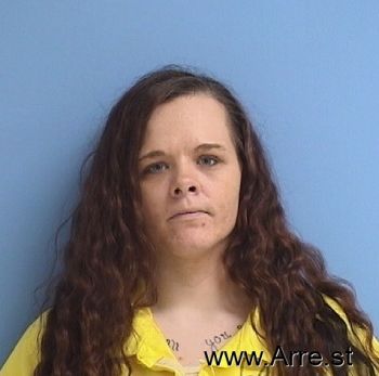 Akylia C Robertson Mugshot