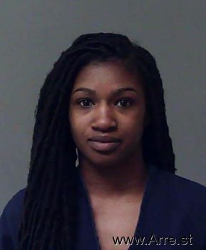 Alexandrinique Dejna Anderson Mugshot