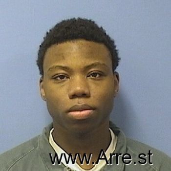 Alize Q Smith Mugshot