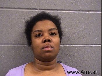 Antoinette  Anderson Mugshot