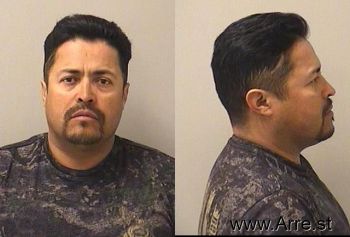 Arturo  Rosales Mugshot