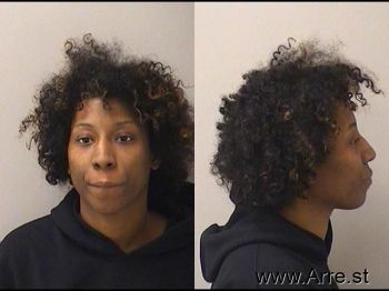 Ashley Moniquie Robinson Mugshot