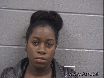 Carizma Chantell Young Mugshot