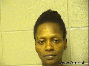 Dionne  Brown Mugshot