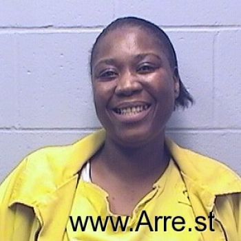 Erica N Davis Mugshot