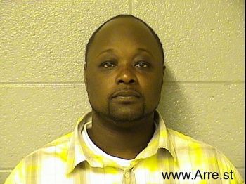 Jermaine P Moore Mugshot