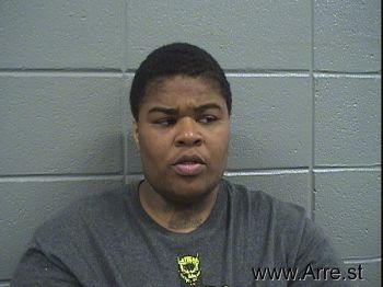 Jasmine M Roberts Mugshot