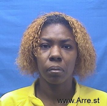 Jynekia  Sutton Mugshot