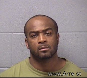 Kevin E Junior Barber Mugshot