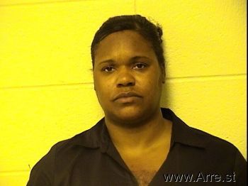 Lakisha  Jones Mugshot