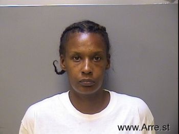 Larasheeta  Jones Mugshot