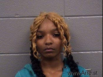 Latisha  Jones Mugshot