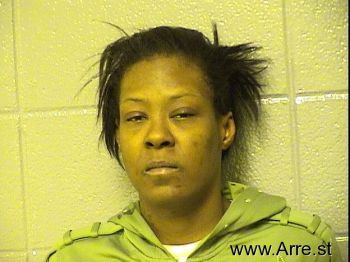 Lisa  Daniels Mugshot