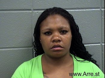 Latoya R Brown Mugshot