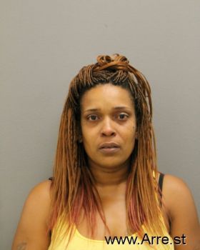 Latoya L Milton Mugshot