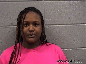 Latoya  Smith Mugshot