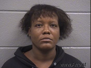 Latoya  Turner Mugshot