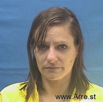 Lora L Roberts Mugshot