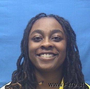 Mariah  Moore Mugshot