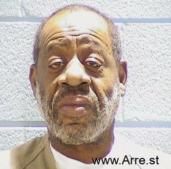 Marlon  Whitelow Mugshot