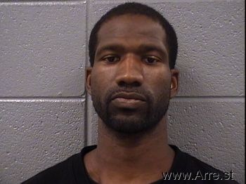 Rayphion M Roberson Mugshot