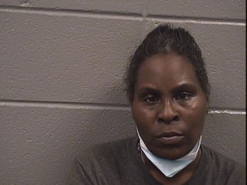 Raymeka  Carter Mugshot