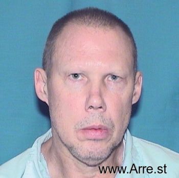 Robert  Westefer Mugshot