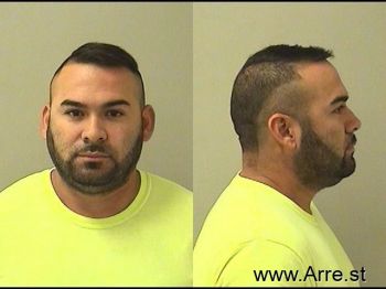 Roberto  Munoz-estrada Mugshot