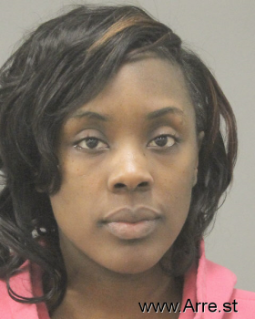 Shanelle Latrice Roberson Mugshot