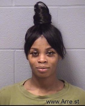 Simone N Smith Mugshot