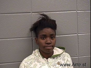 Tyisha  Hillard Mugshot